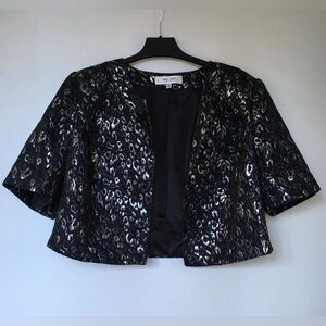 Jones Studio Silver Metallic On Black Evening Crop Jacket Elbow Length Sleeve
